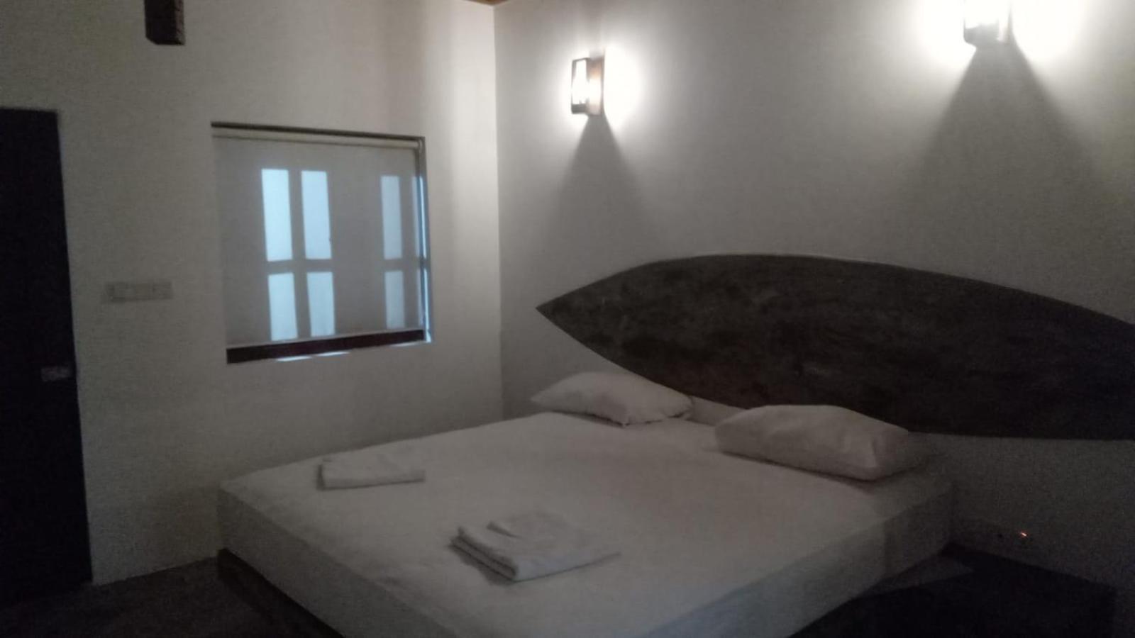 Arugambay Podbay Hotel Vịnh Arugam Ngoại thất bức ảnh