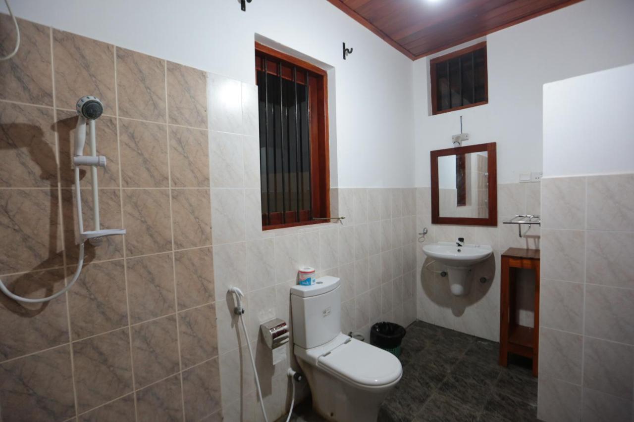 Arugambay Podbay Hotel Vịnh Arugam Ngoại thất bức ảnh
