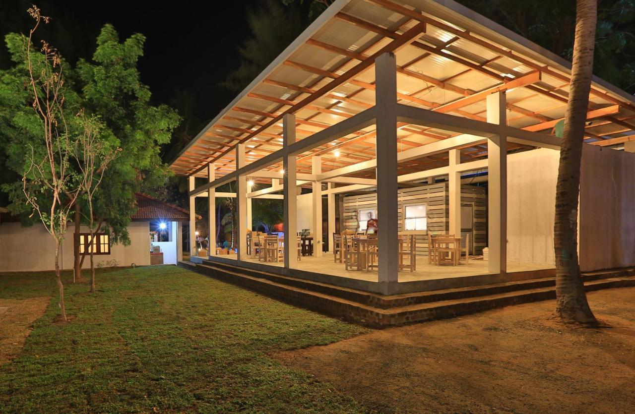 Arugambay Podbay Hotel Vịnh Arugam Ngoại thất bức ảnh